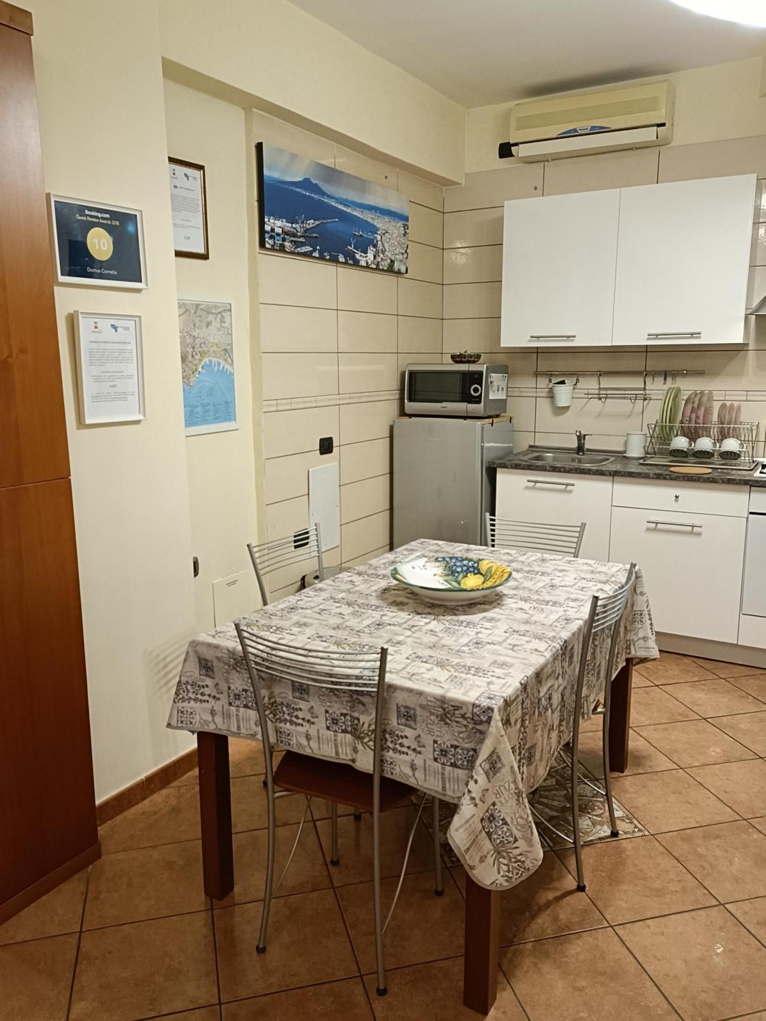 Domus Cornelia Daire Napoli Oda fotoğraf